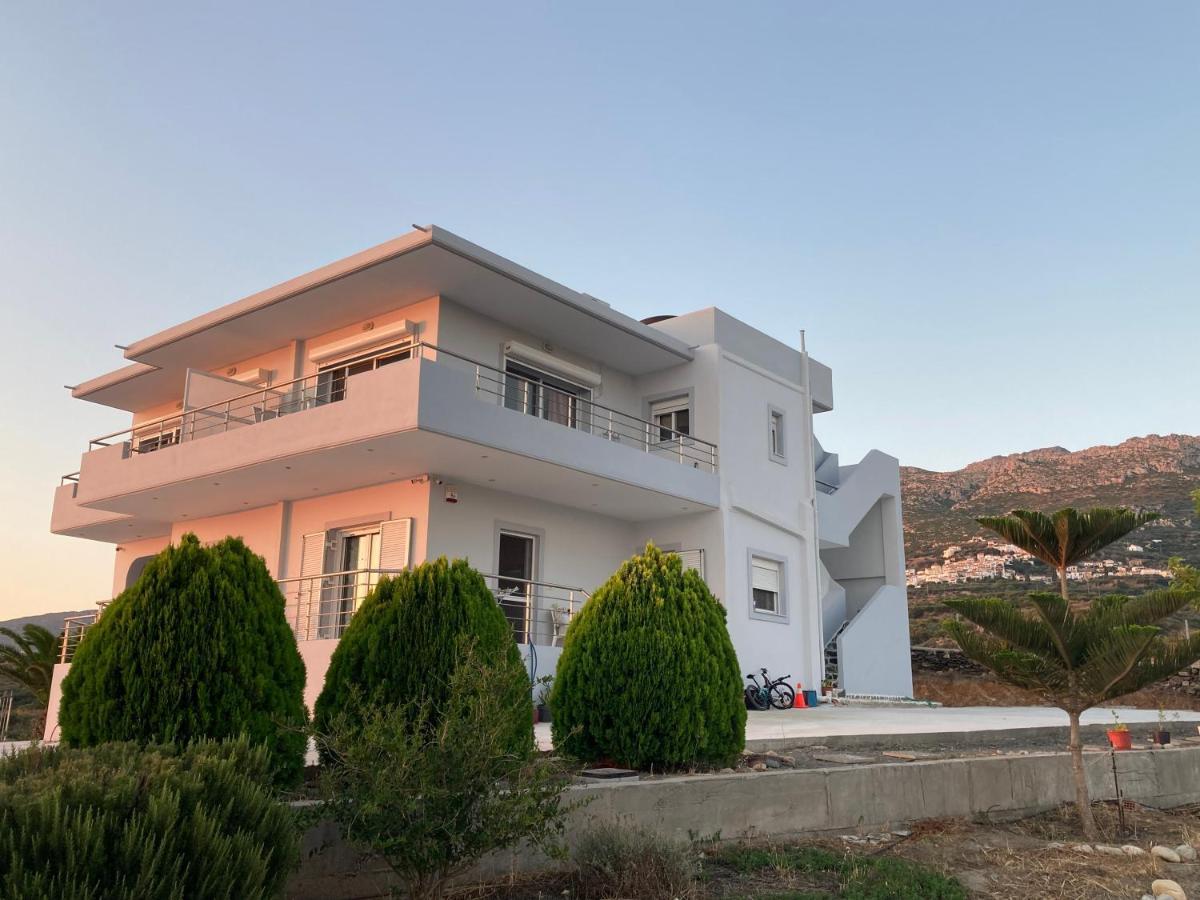 360° View Tan Apartment